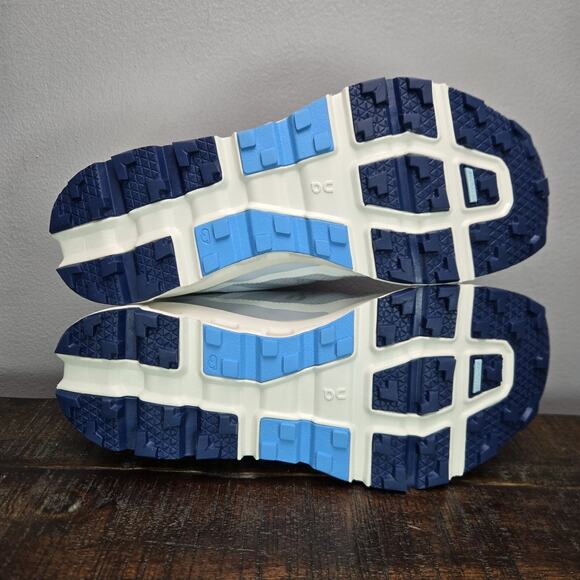 NEW ON Cloudvista 2 Waterproof Womens Size 8.5 Running Shoes Sneakers White Blue - Picture 9 of 12